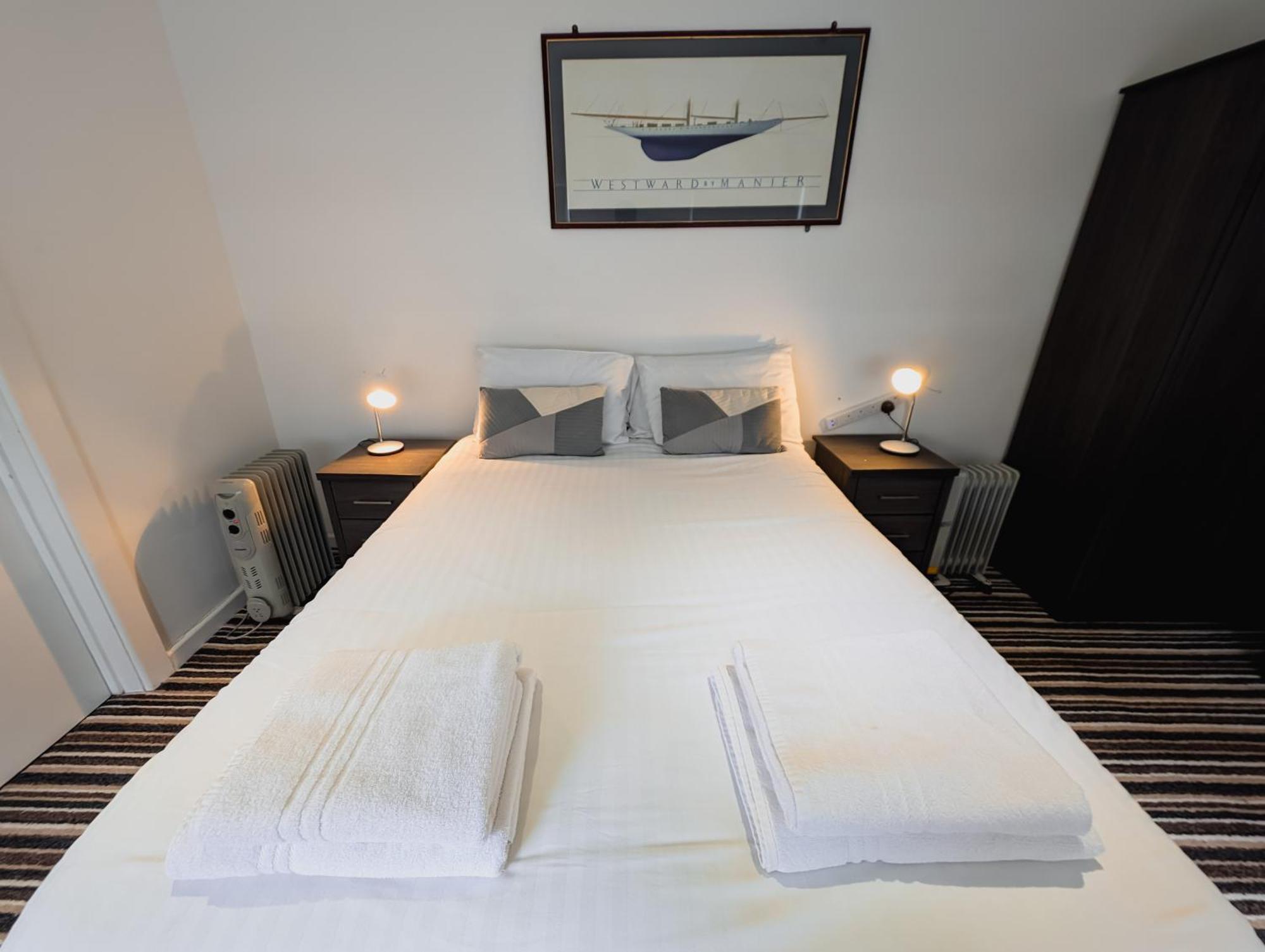 Bay & Harbour Holiday Apartments & Rooms Only Уестън сюпър Меър Екстериор снимка