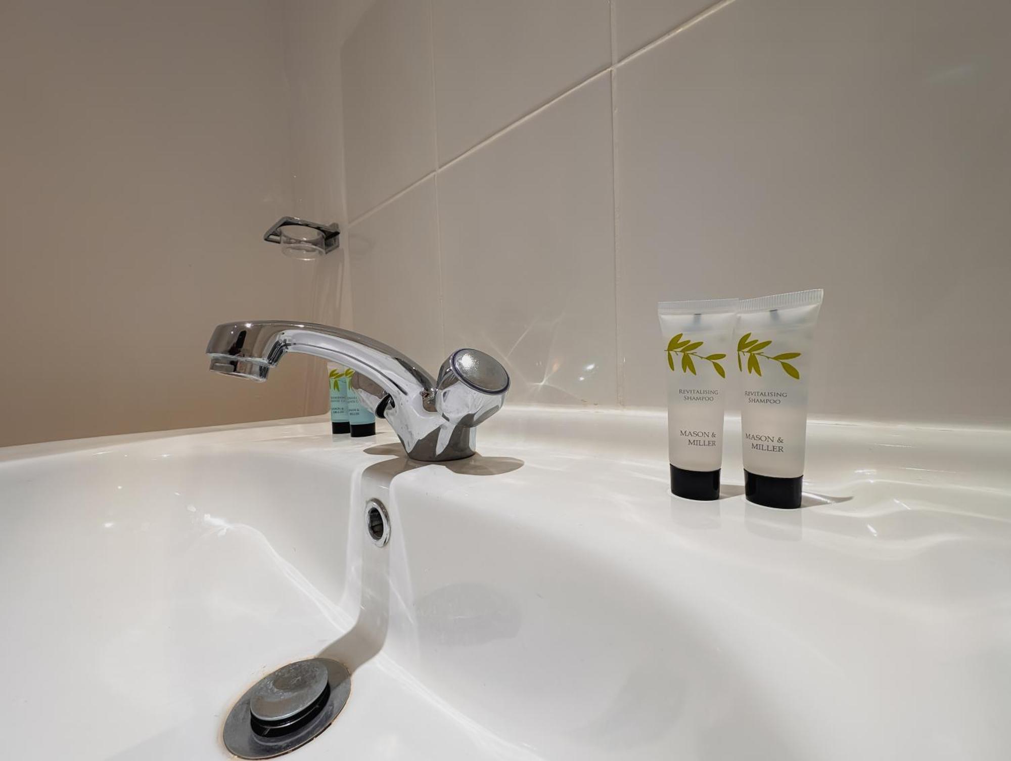 Bay & Harbour Holiday Apartments & Rooms Only Уестън сюпър Меър Екстериор снимка