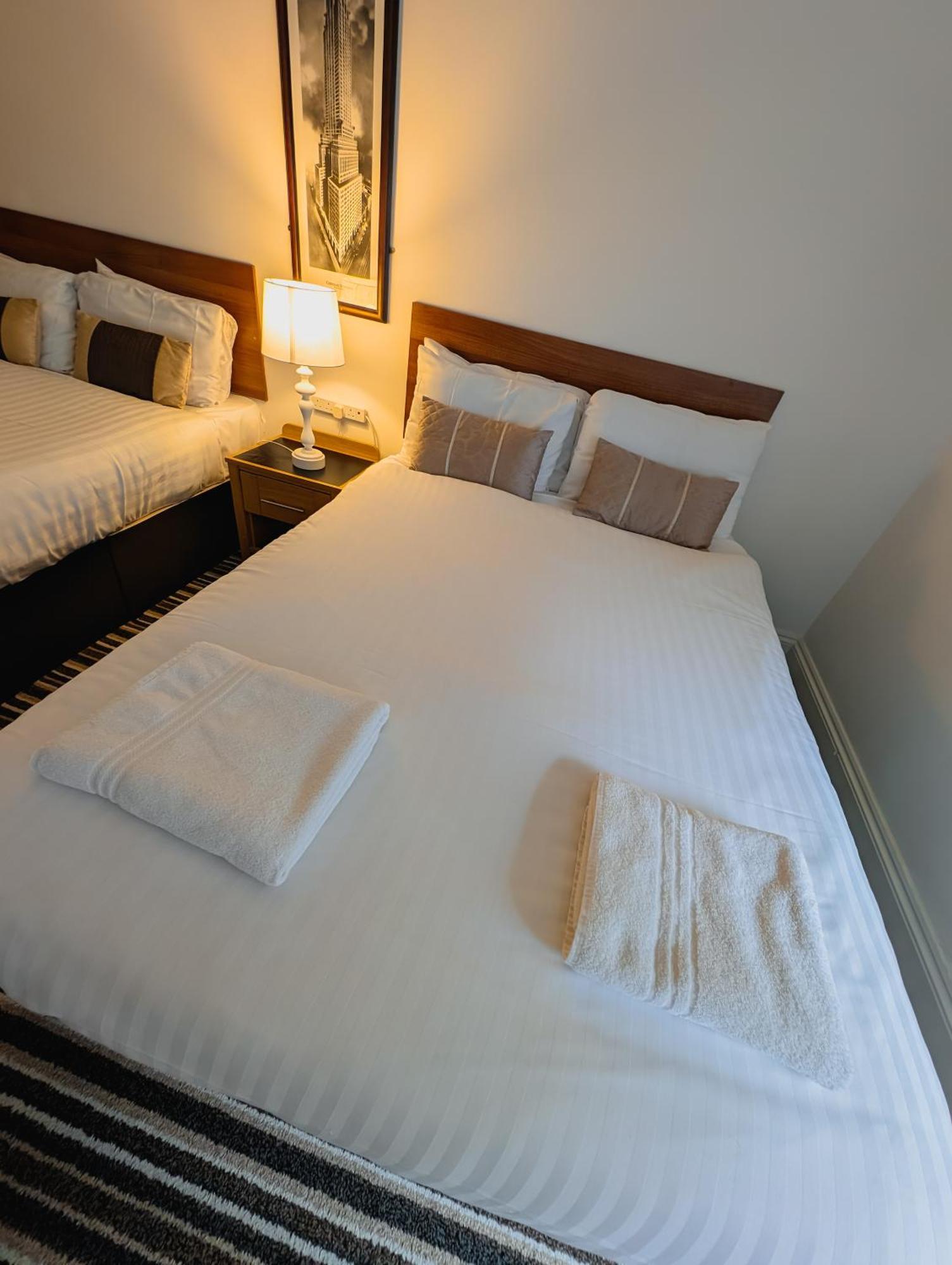 Bay & Harbour Holiday Apartments & Rooms Only Уестън сюпър Меър Екстериор снимка