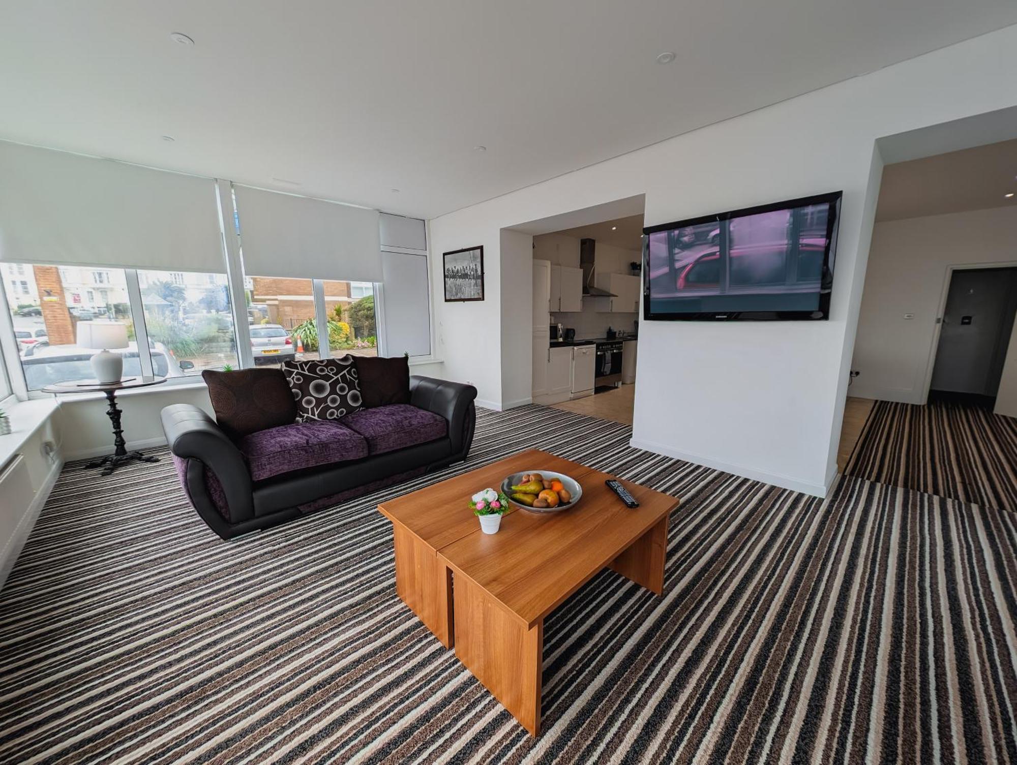 Bay & Harbour Holiday Apartments & Rooms Only Уестън сюпър Меър Екстериор снимка